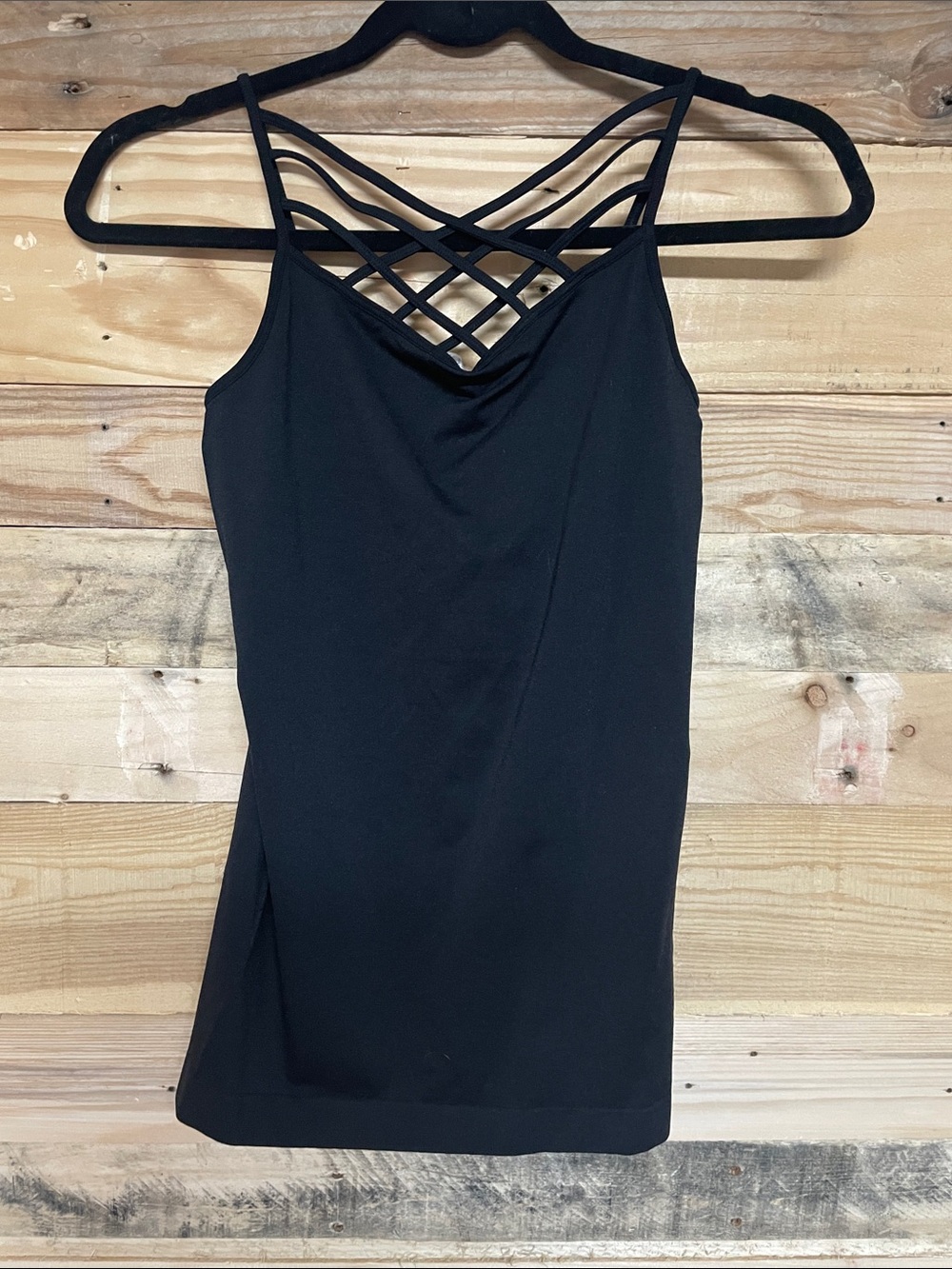 Yelete one size fits most black tank top